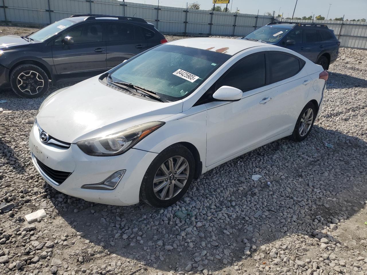 HYUNDAI ELANTRA SE