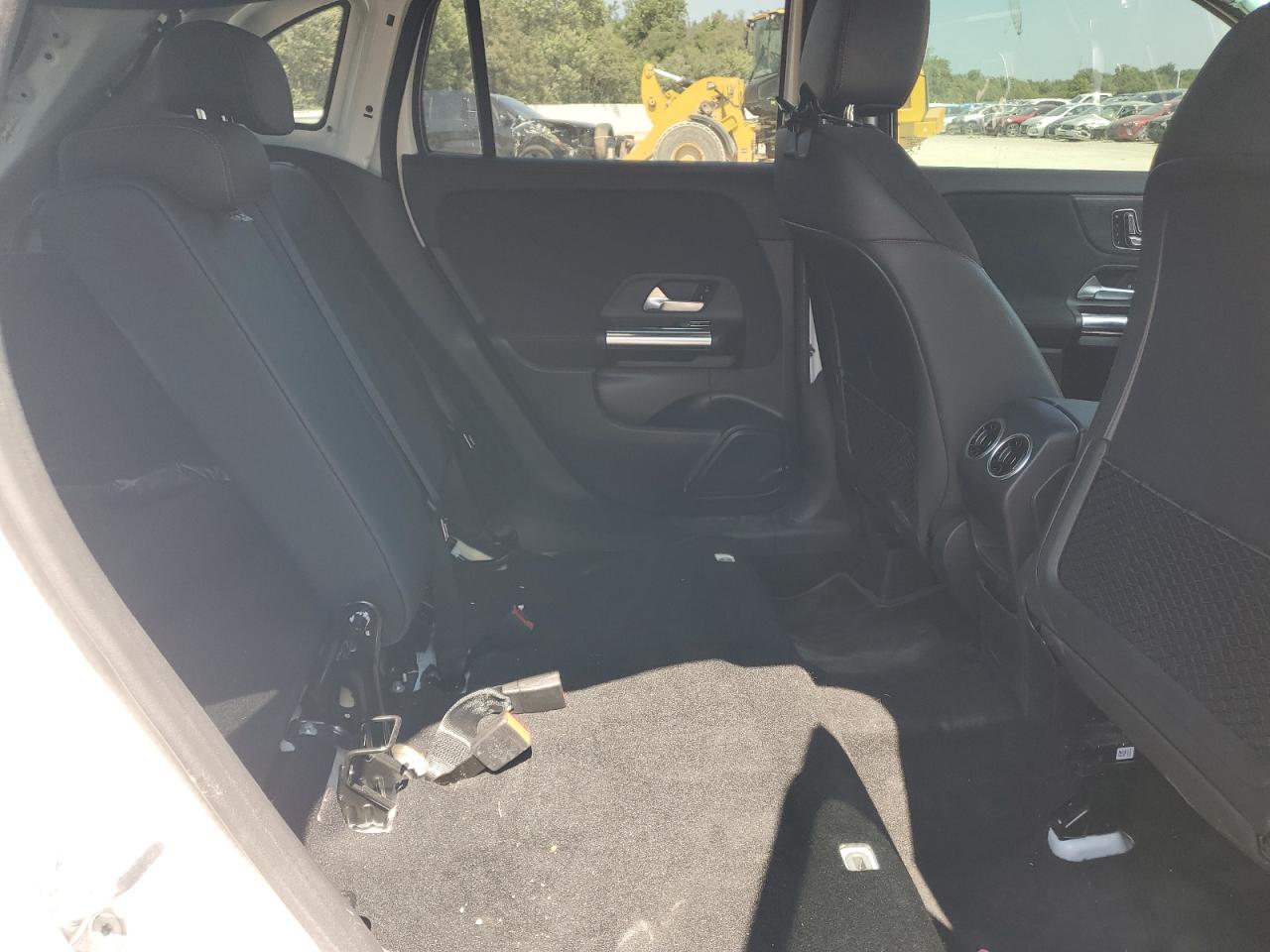 MERCEDES-BENZ GLA-CLASS 250