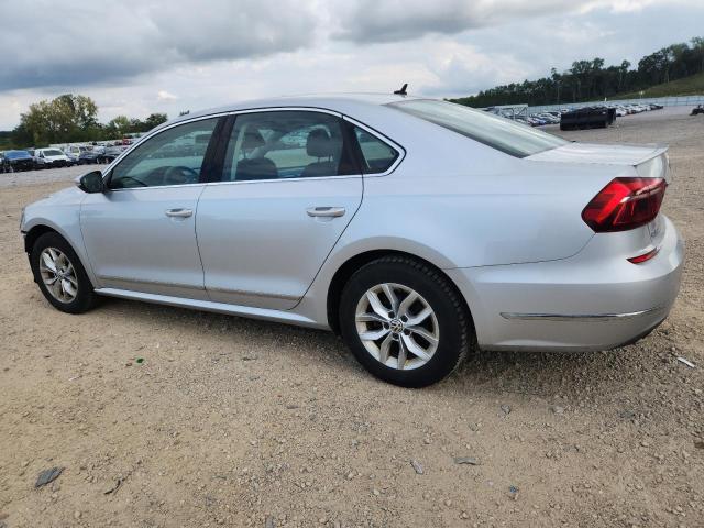 2017 VOLKSWAGEN PASSAT S - 1VWAT7A38HC083360