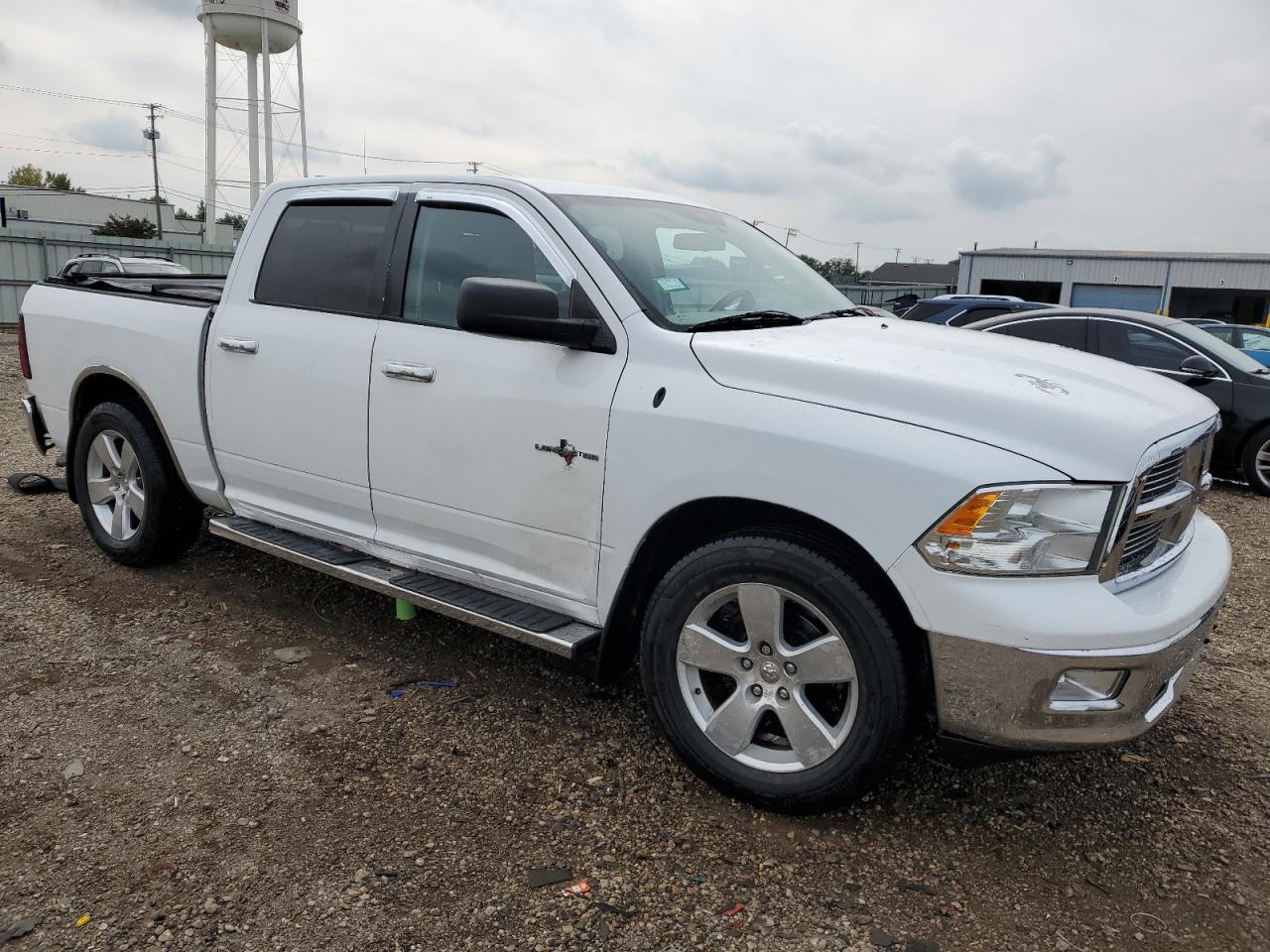 DODGE RAM 1500 SLT