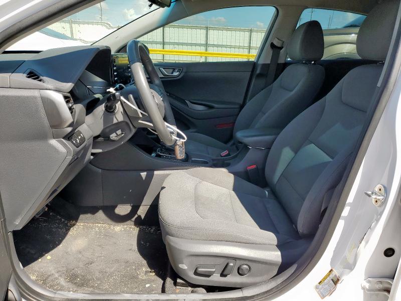 2021 HYUNDAI IONIQ SE KMHC75LC6MU260800