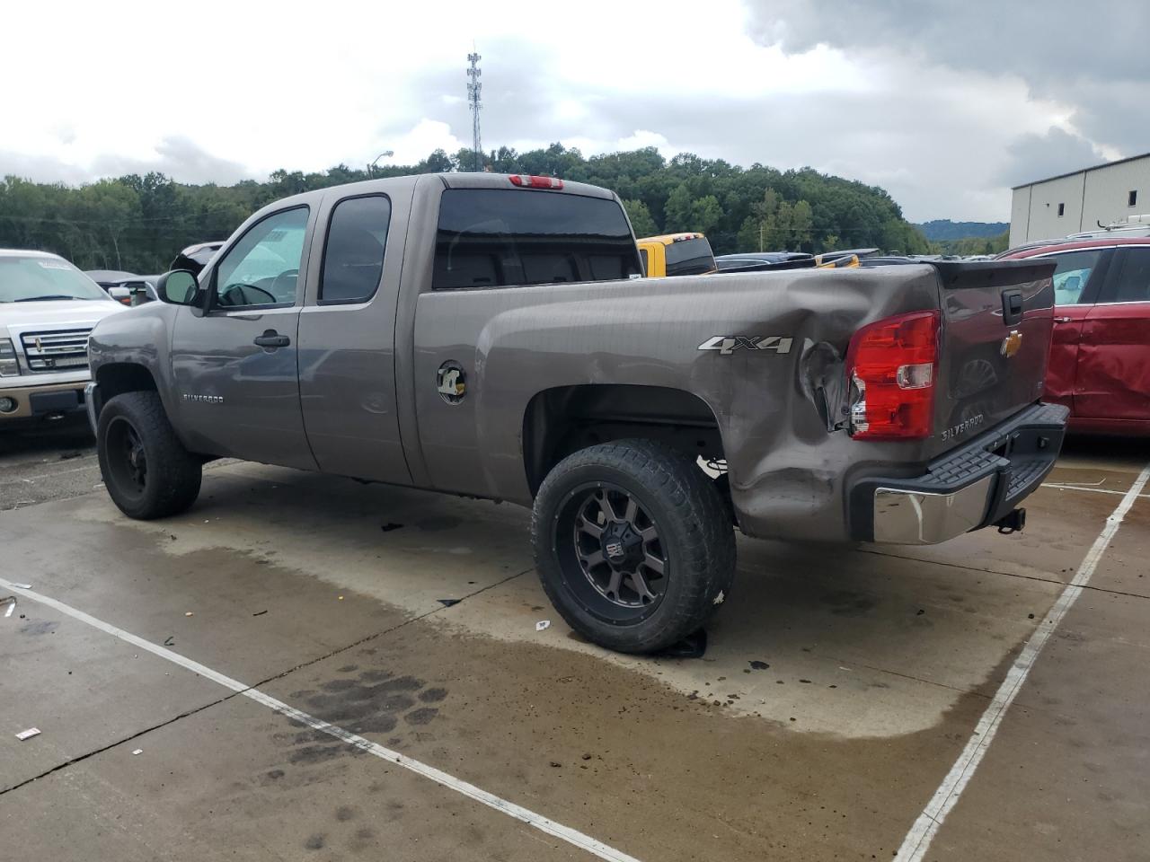 CHEVROLET SILVERADO K1500 LT