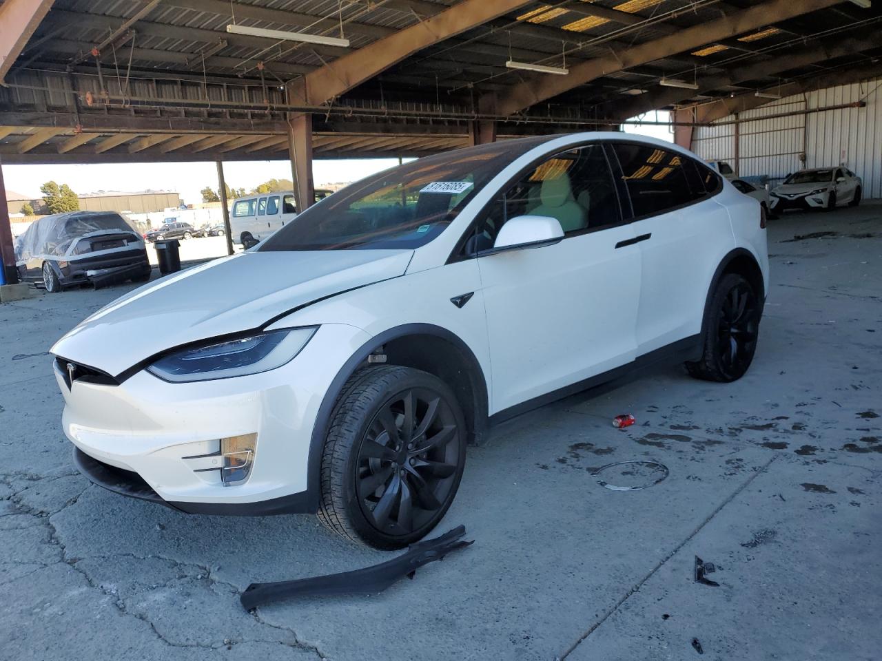TESLA MODEL X