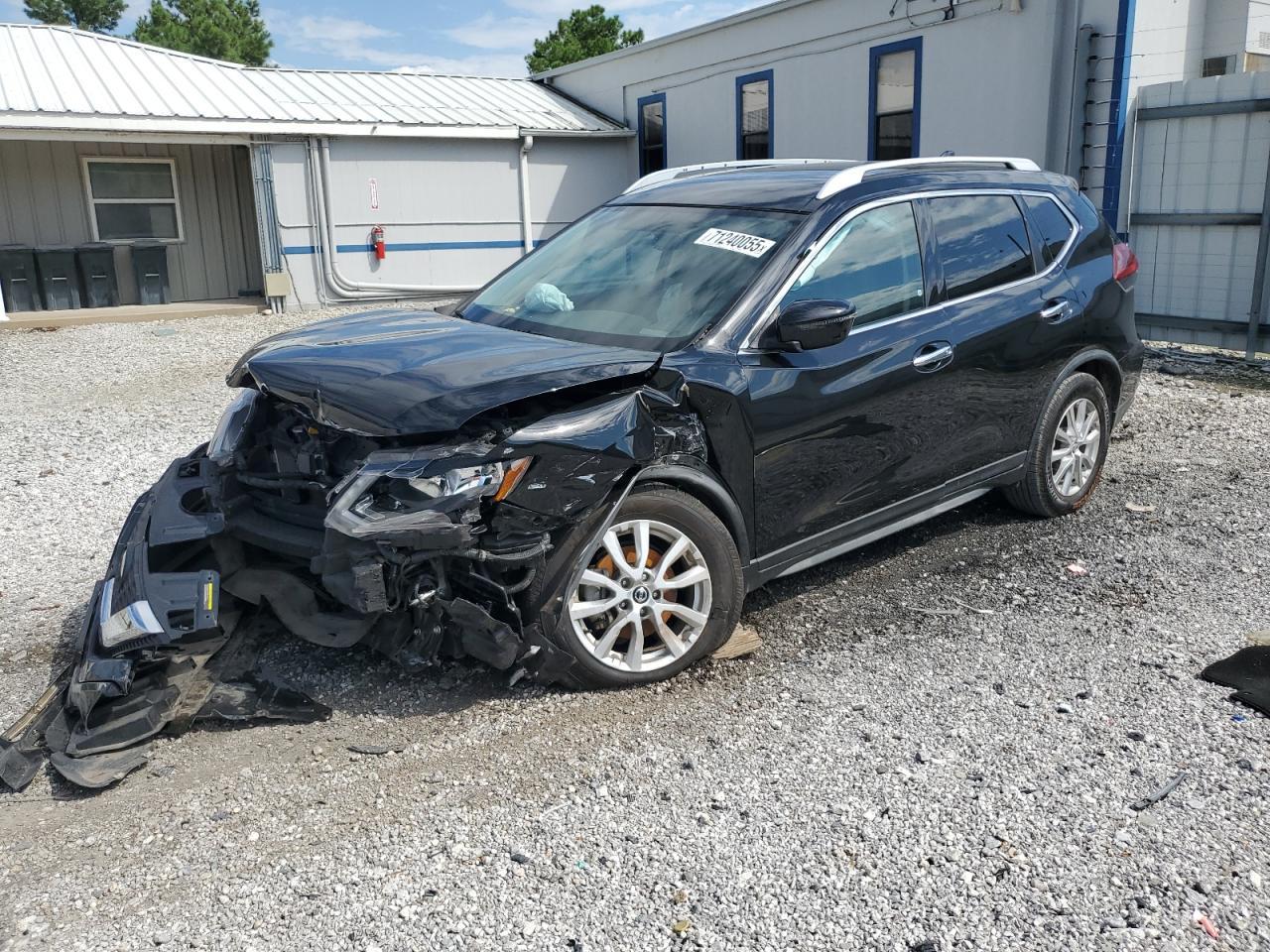  Salvage Nissan Rogue