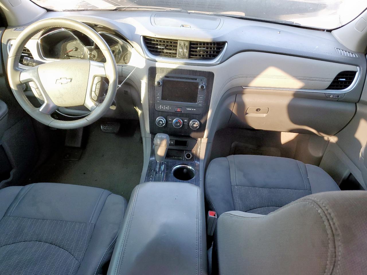 CHEVROLET TRAVERSE LT