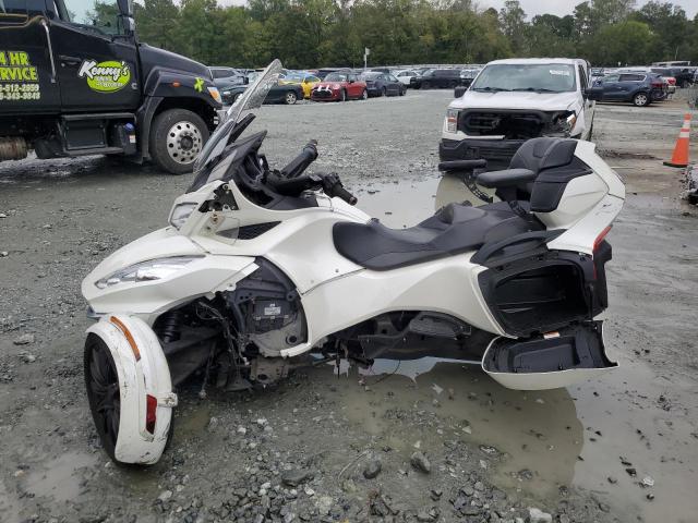 2015 CAN-AM SPYDER ROA #3286588201