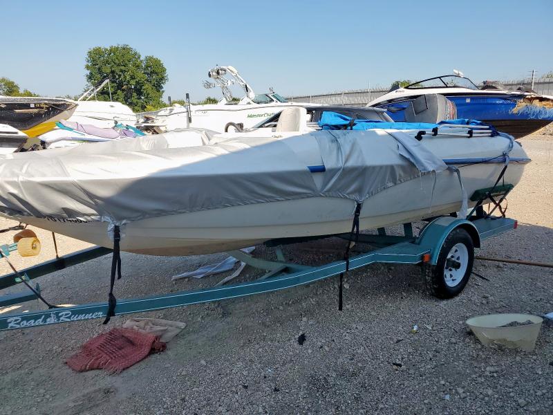 1996 LARSON BOAT #3292400281