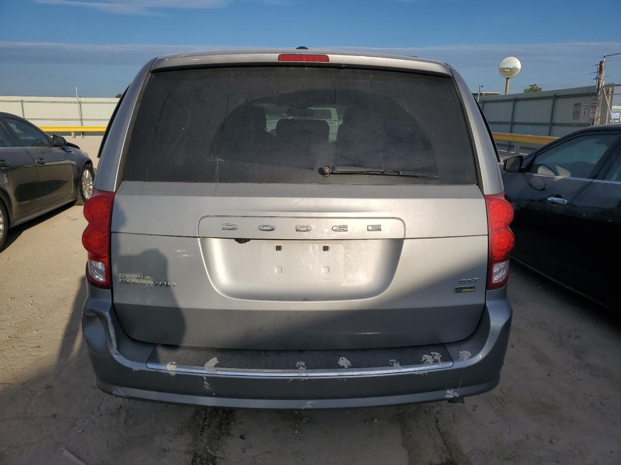 DODGE GRAND CARAVAN SXT
