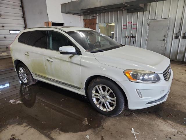 2016 VOLVO XC60 T5 PR YV4612RK8G2782390