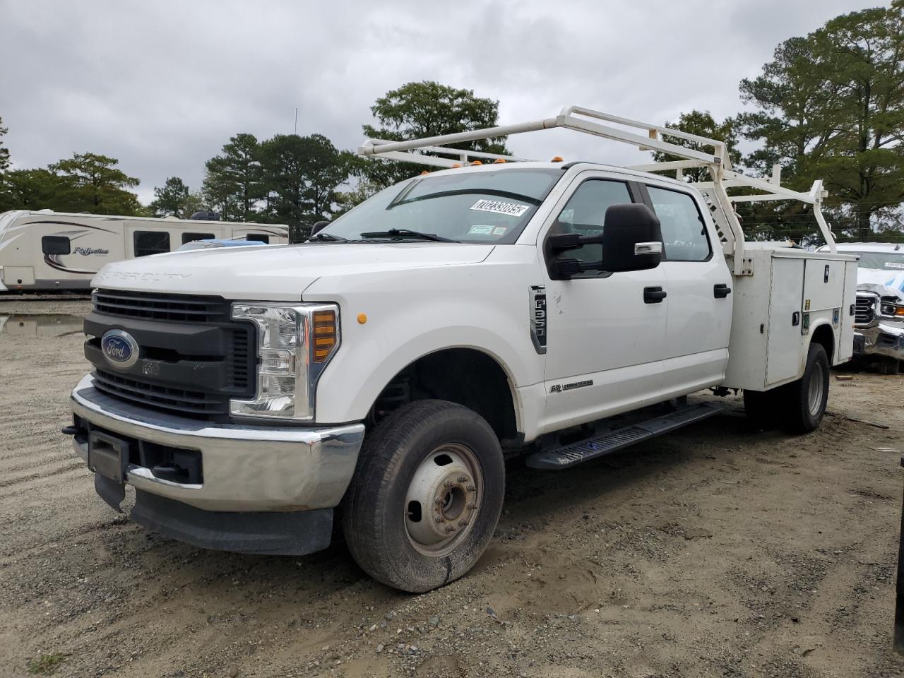 FORD F-350 SUPER DUTY