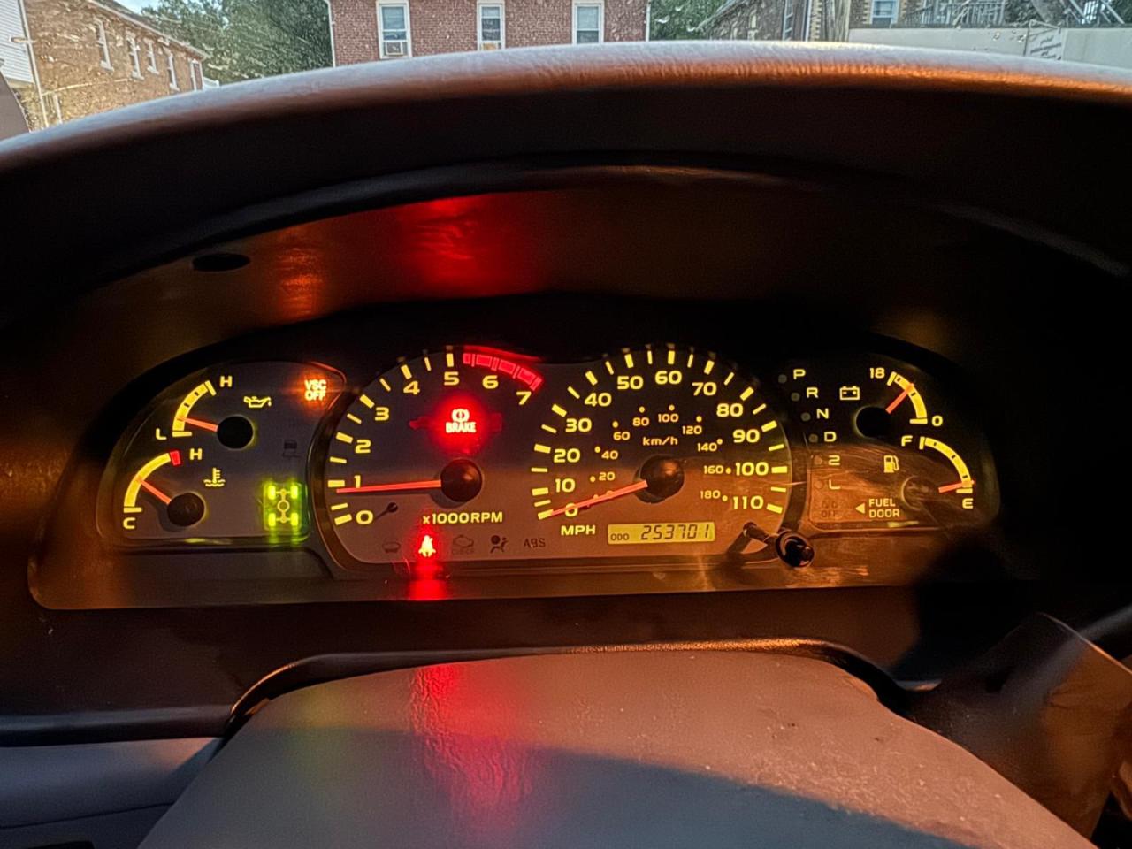 Lot #3248457639 2004 TOYOTA SEQUOIA SR