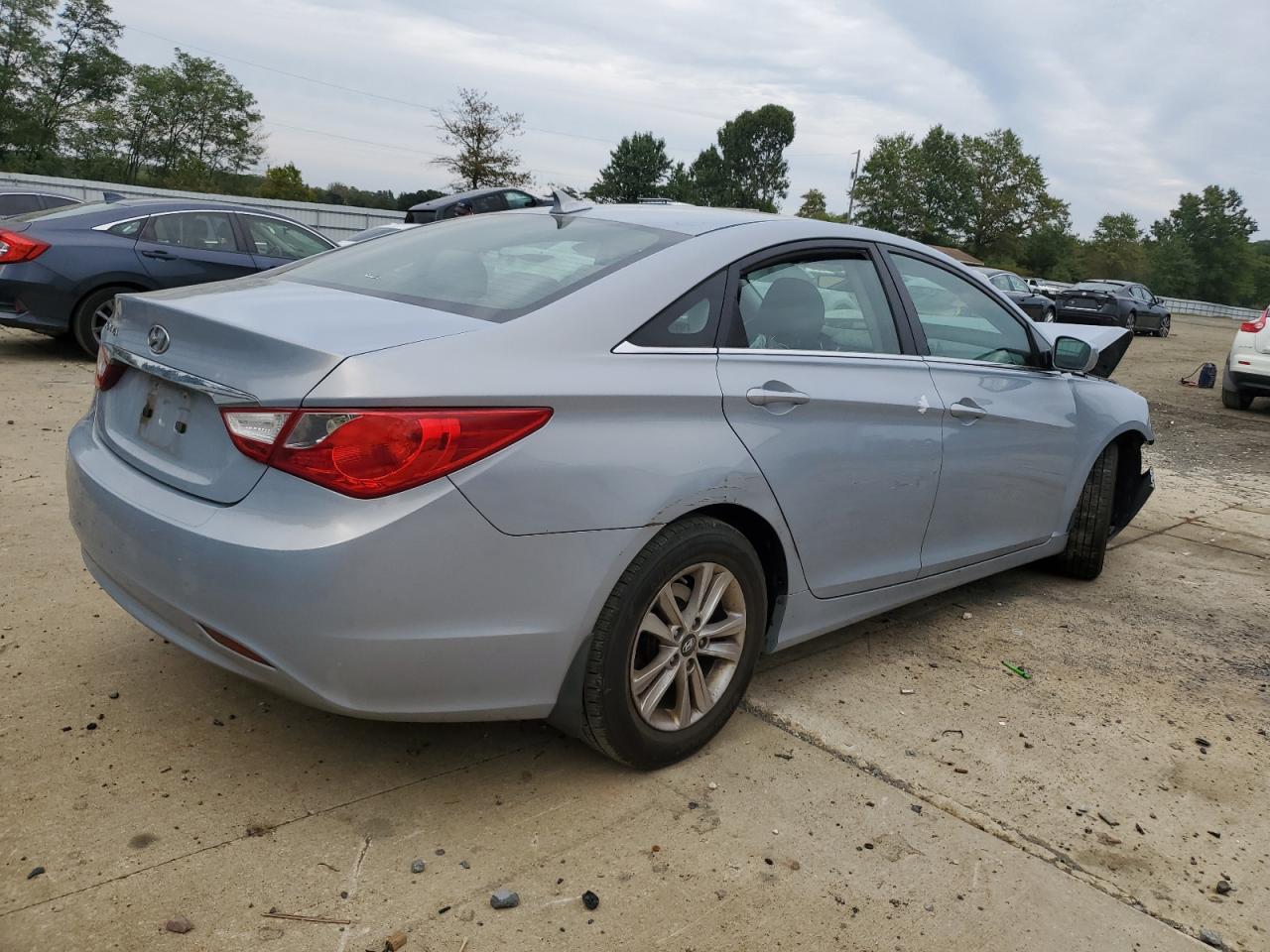 HYUNDAI SONATA GLS