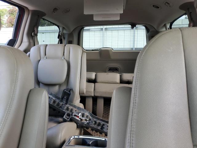 2015 CHRYSLER TOWN & COU 2C4RC1BG0FR554393