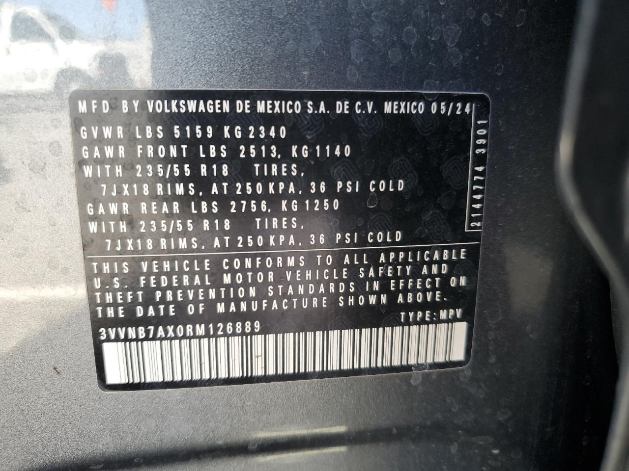 VOLKSWAGEN TIGUAN SE