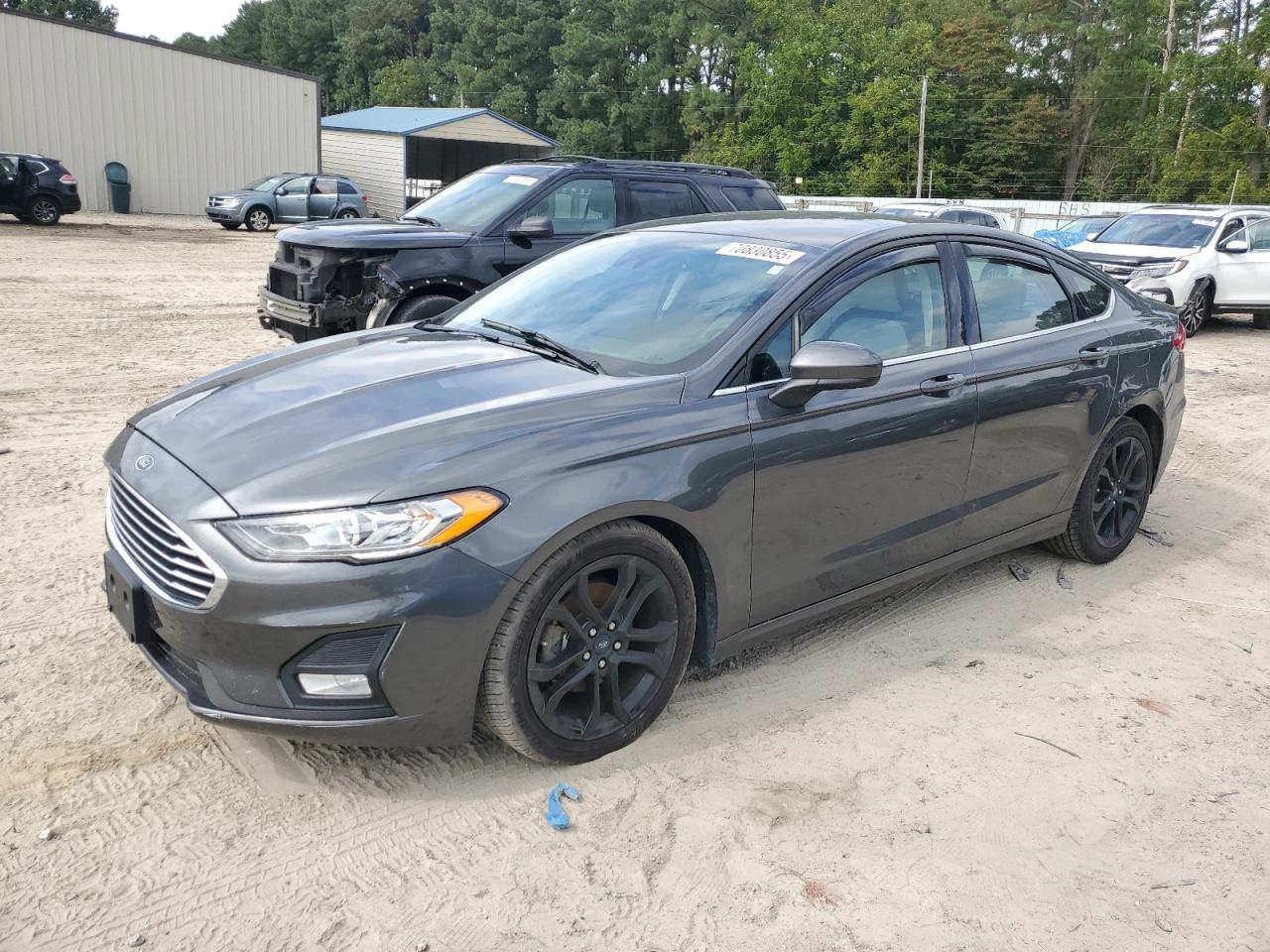 FORD FUSION SE