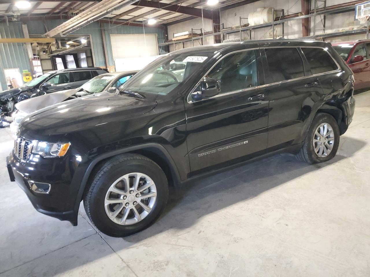 JEEP GRAND CHEROKEE LAREDO E