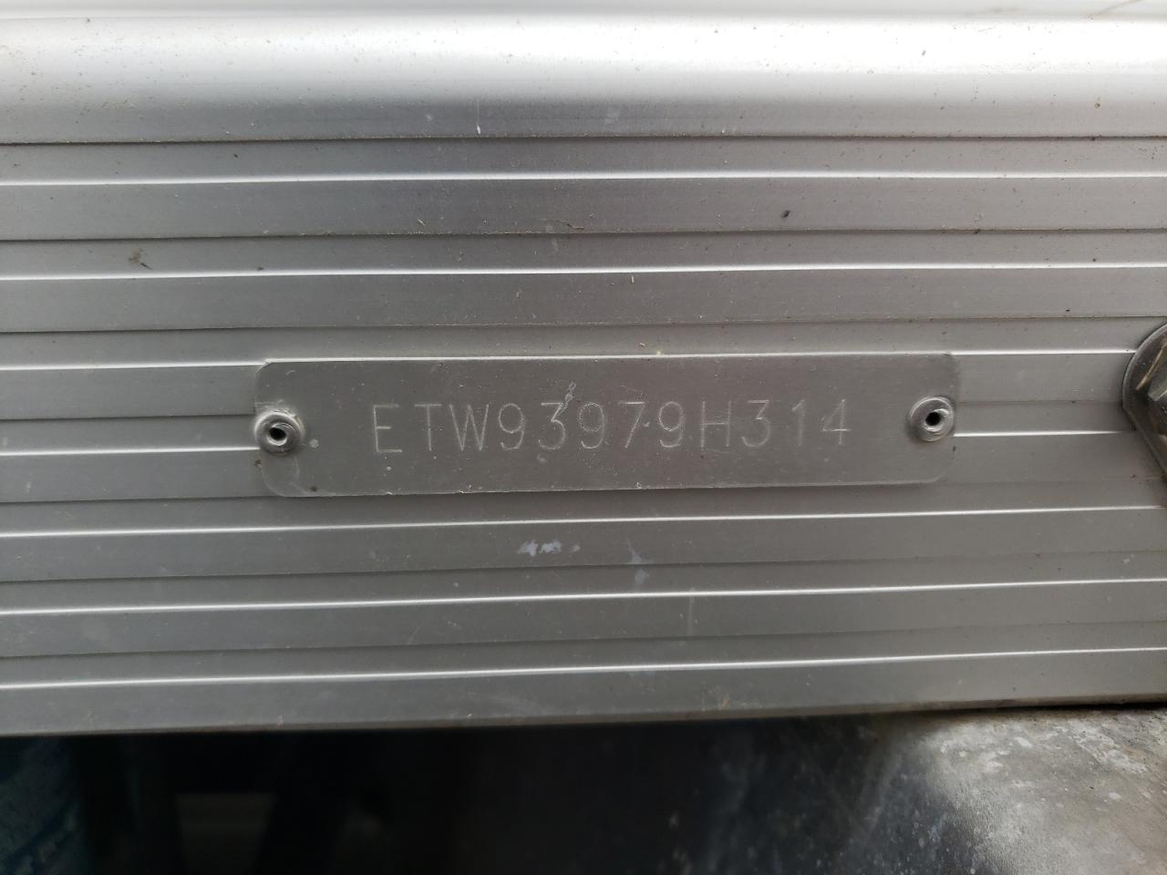 Lot #3232329894 2014 BENNINGTON MARINE 2375 R SERIES