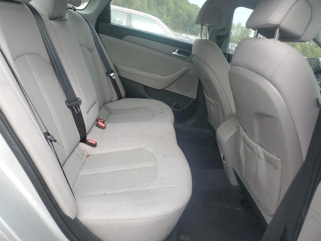 2016 HYUNDAI SONATA SE 5NPE24AF0GH389620