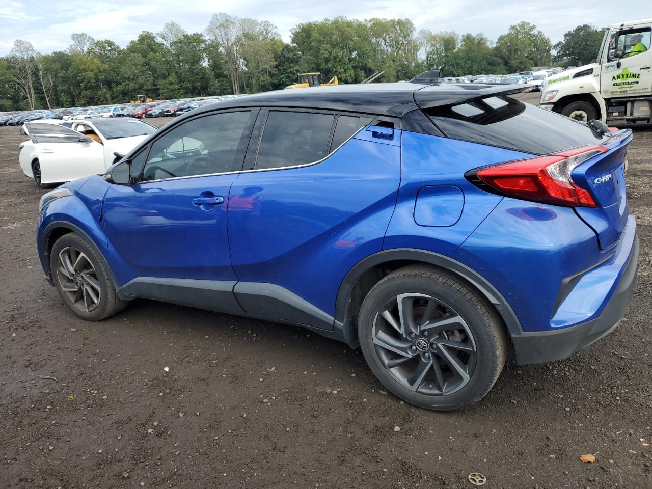 TOYOTA C-HR XLE