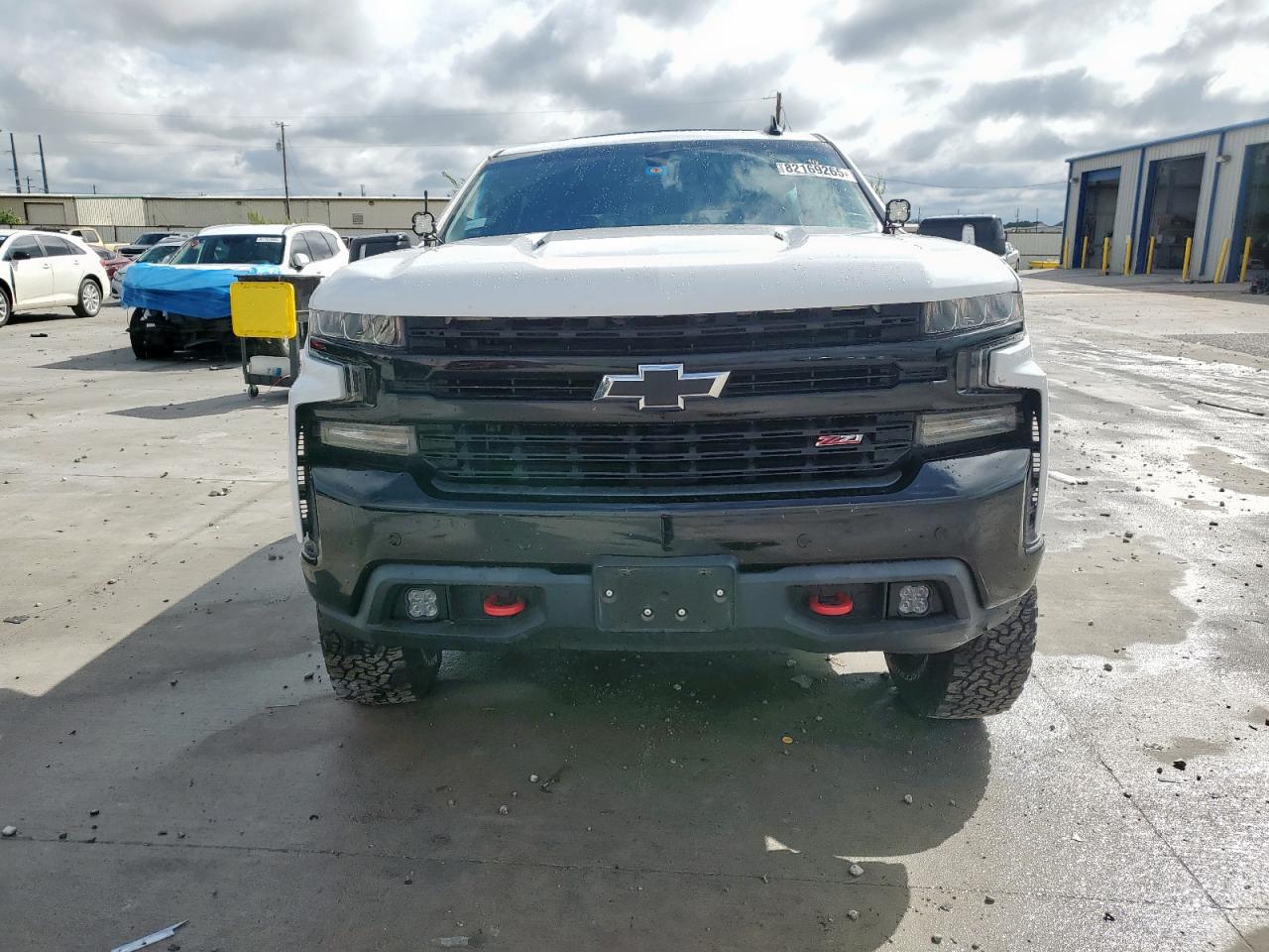 CHEVROLET SILVERADO K1500 LT TRAIL BOSS