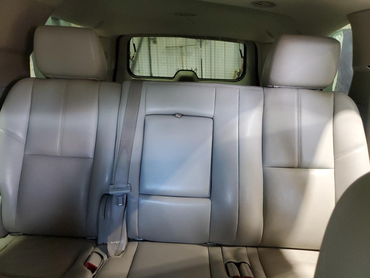 CHEVROLET SUBURBAN K1500 LT