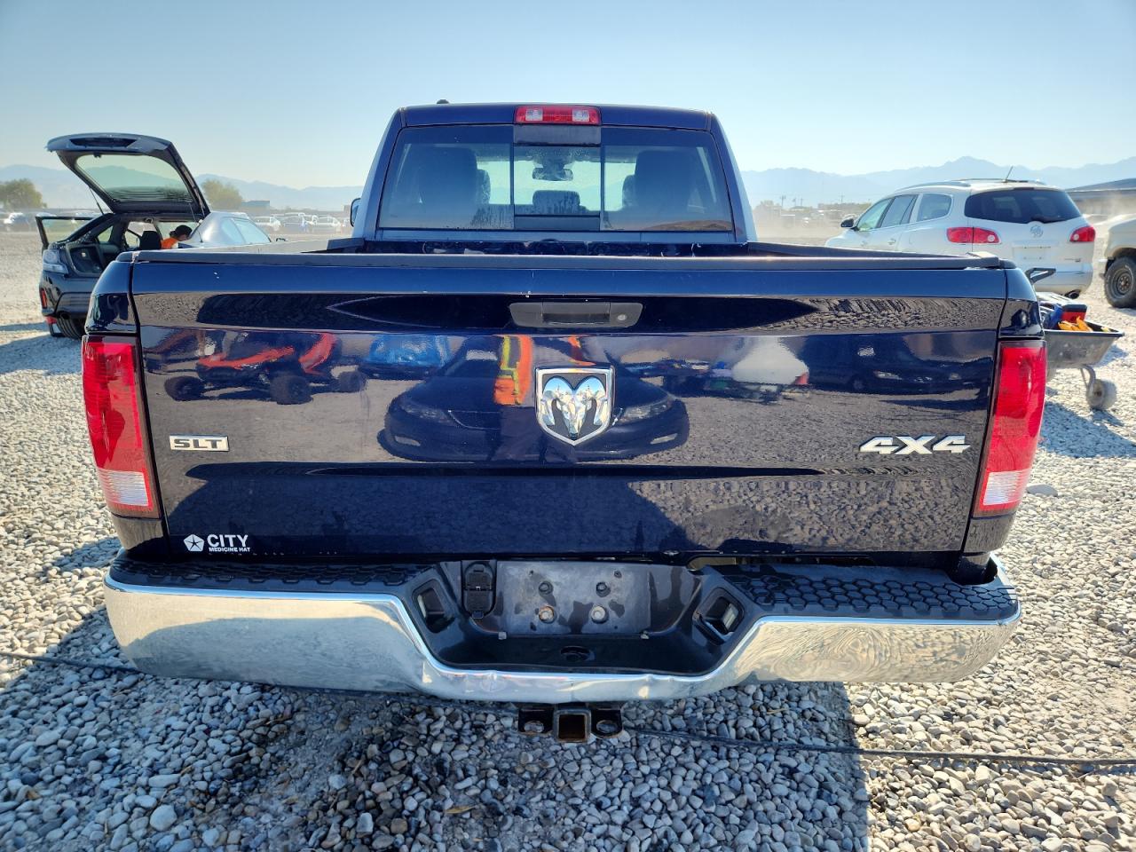 RAM 1500 SLT