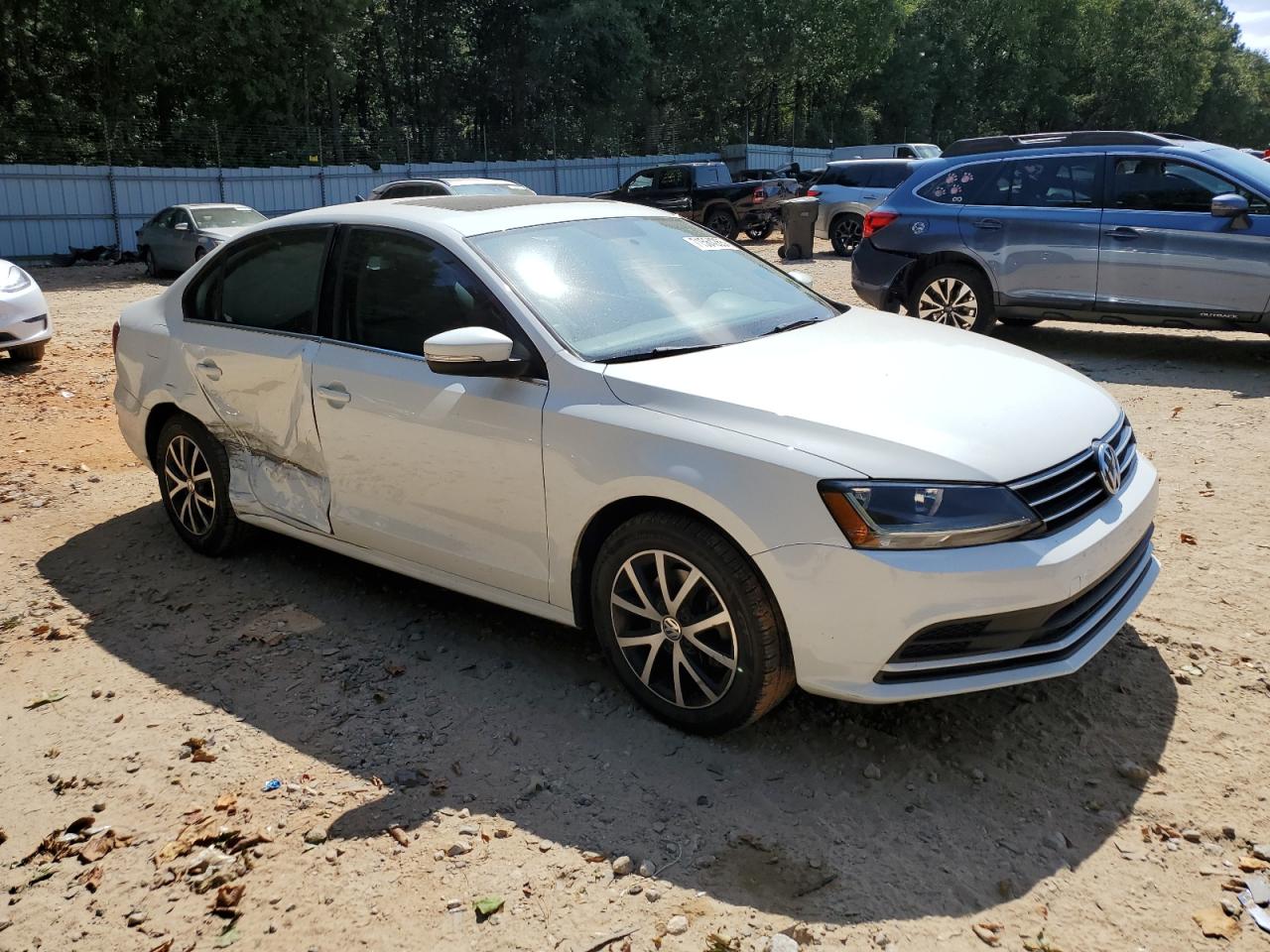 VOLKSWAGEN JETTA SE
