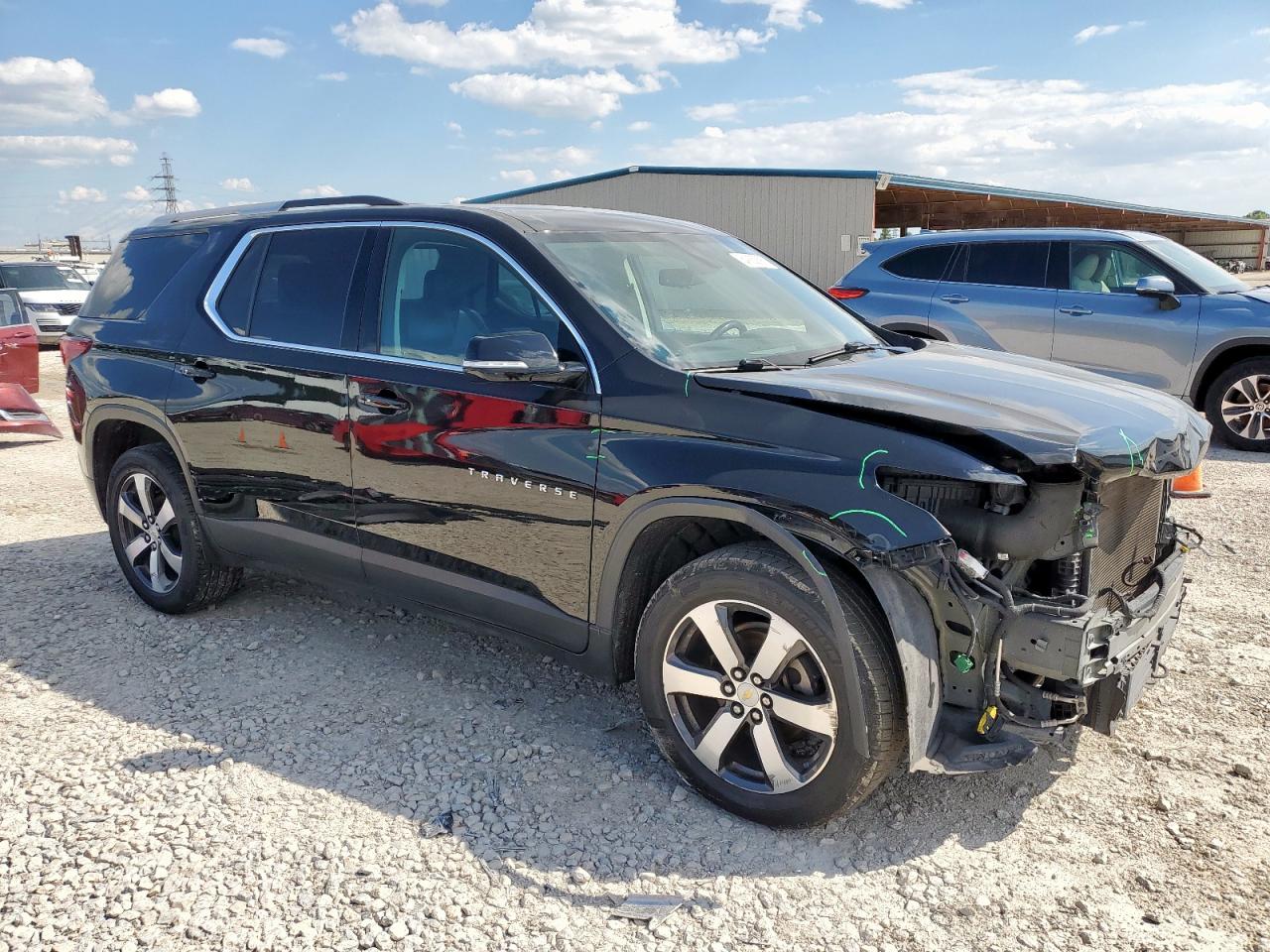 CHEVROLET TRAVERSE LT