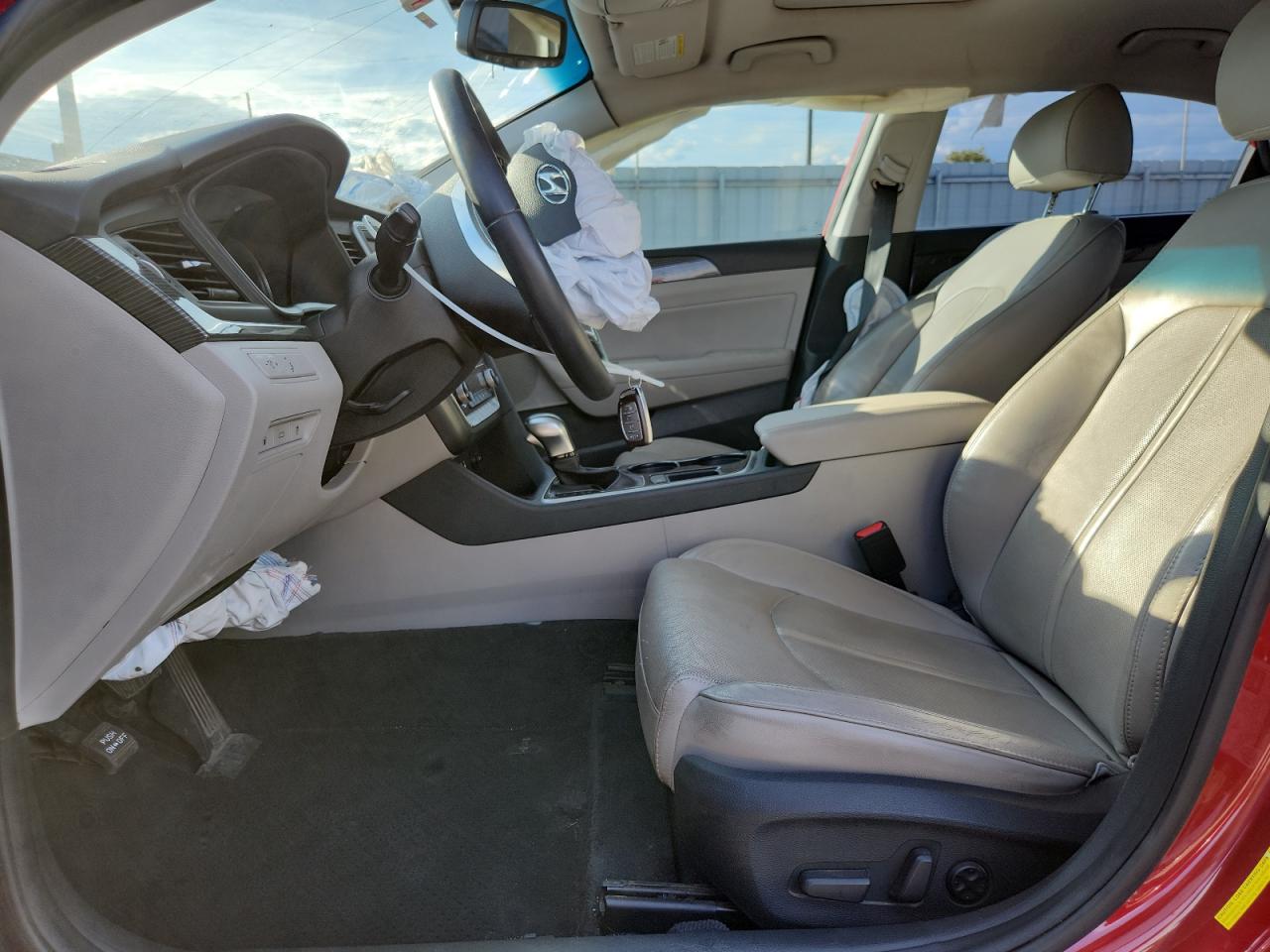 HYUNDAI SONATA SPORT