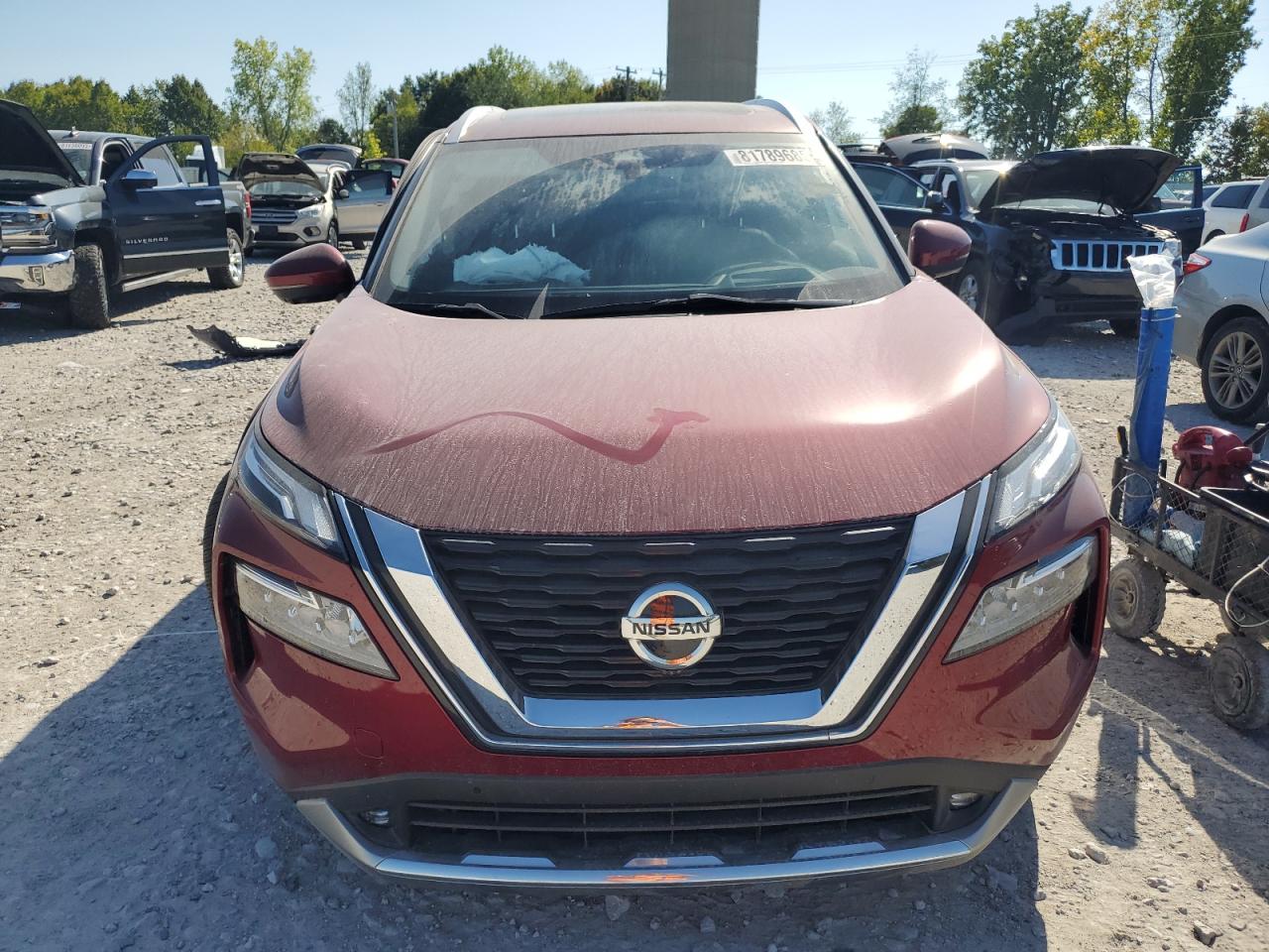 NISSAN ROGUE PLATINUM