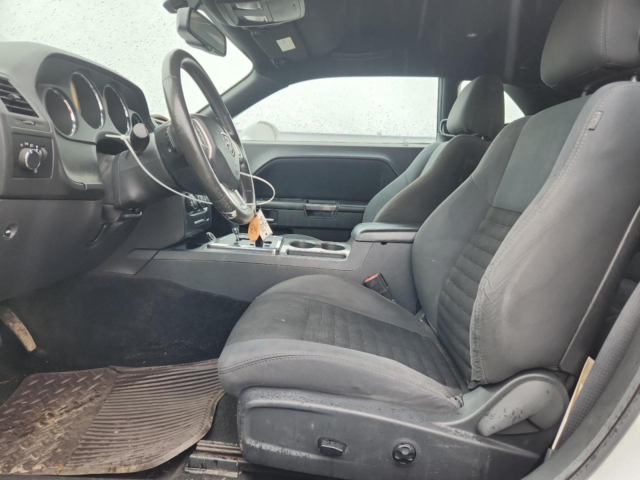 DODGE CHALLENGER SXT