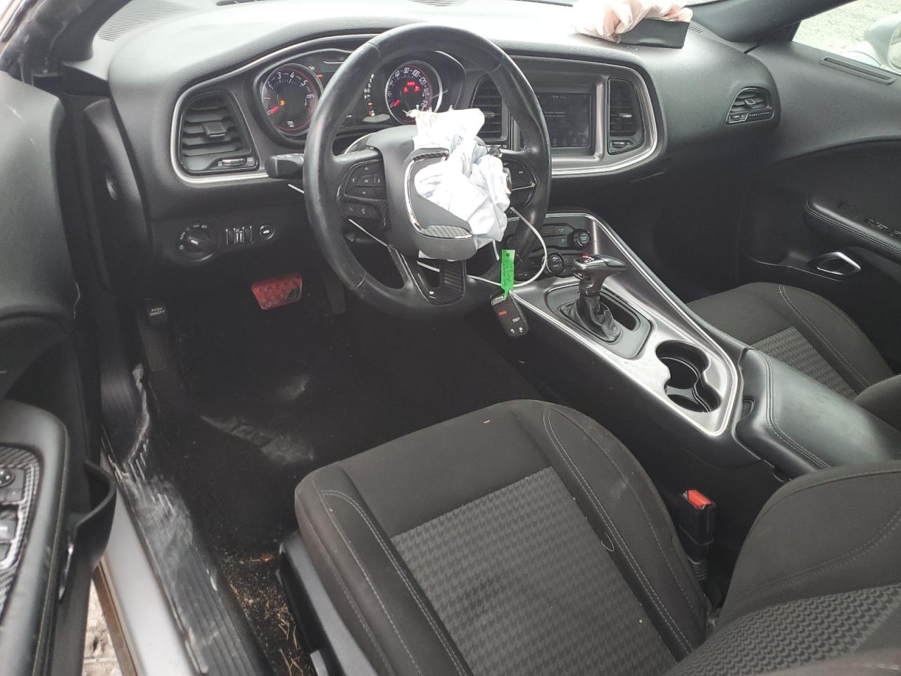 DODGE CHALLENGER SXT