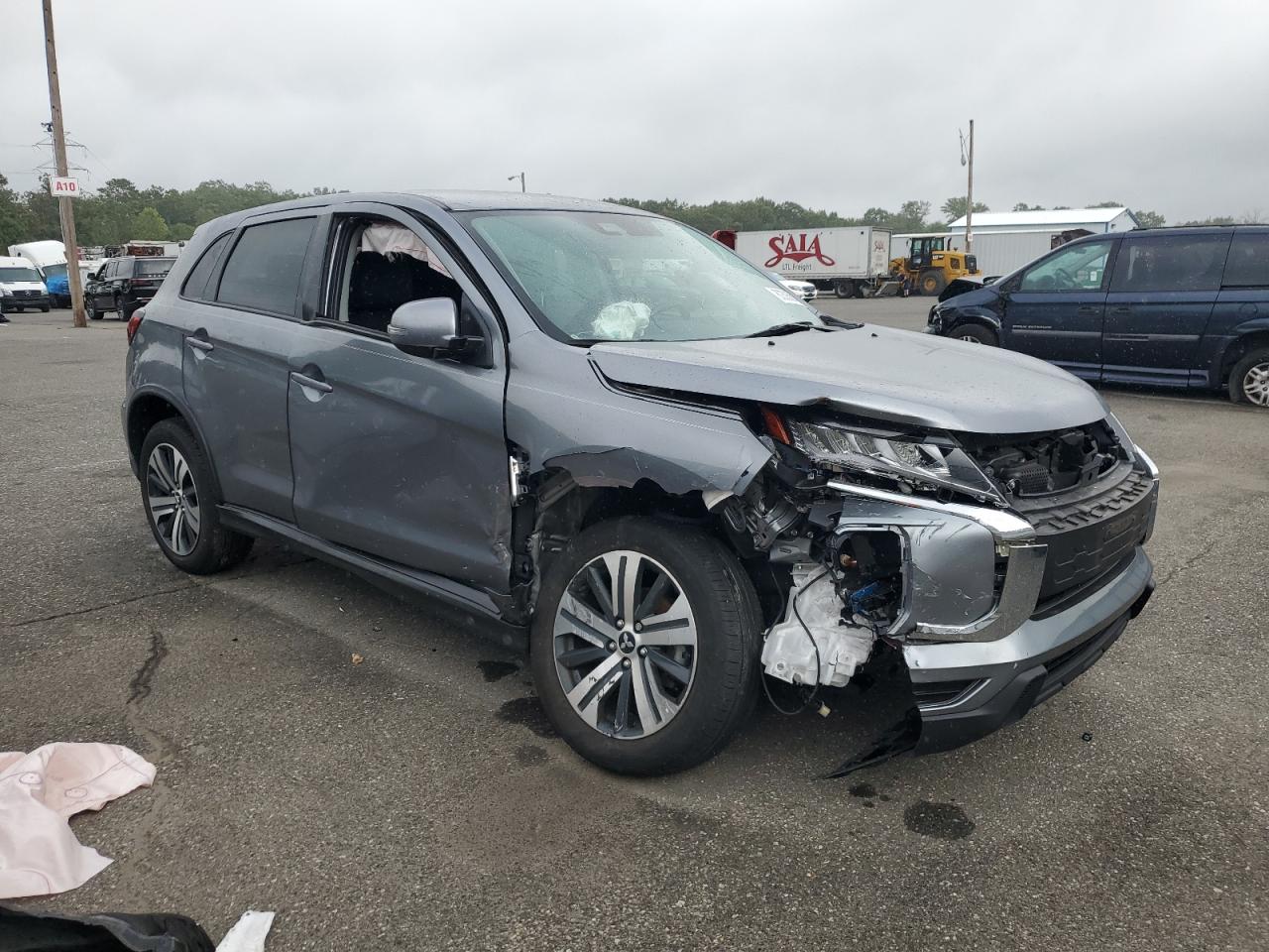 MITSUBISHI OUTLANDER S/SE