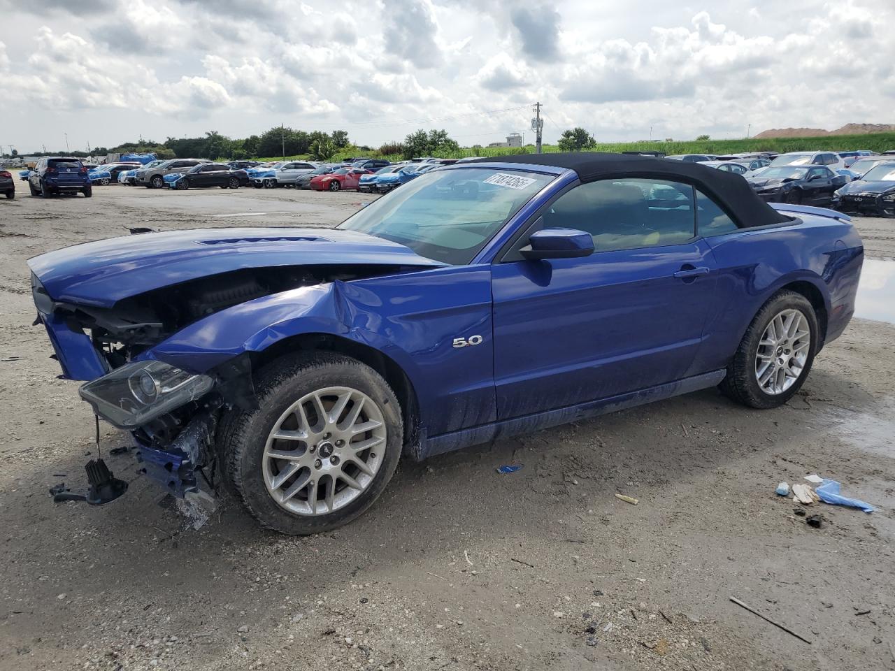 FORD MUSTANG GT