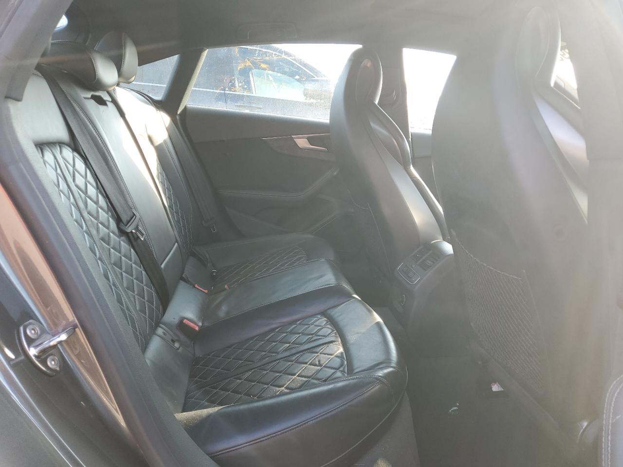 AUDI S5 PREMIUM PLUS