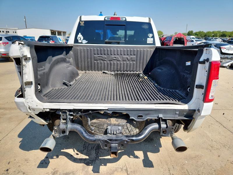 2019 RAM 1500 BIG H 1C6RREFT9KN828721