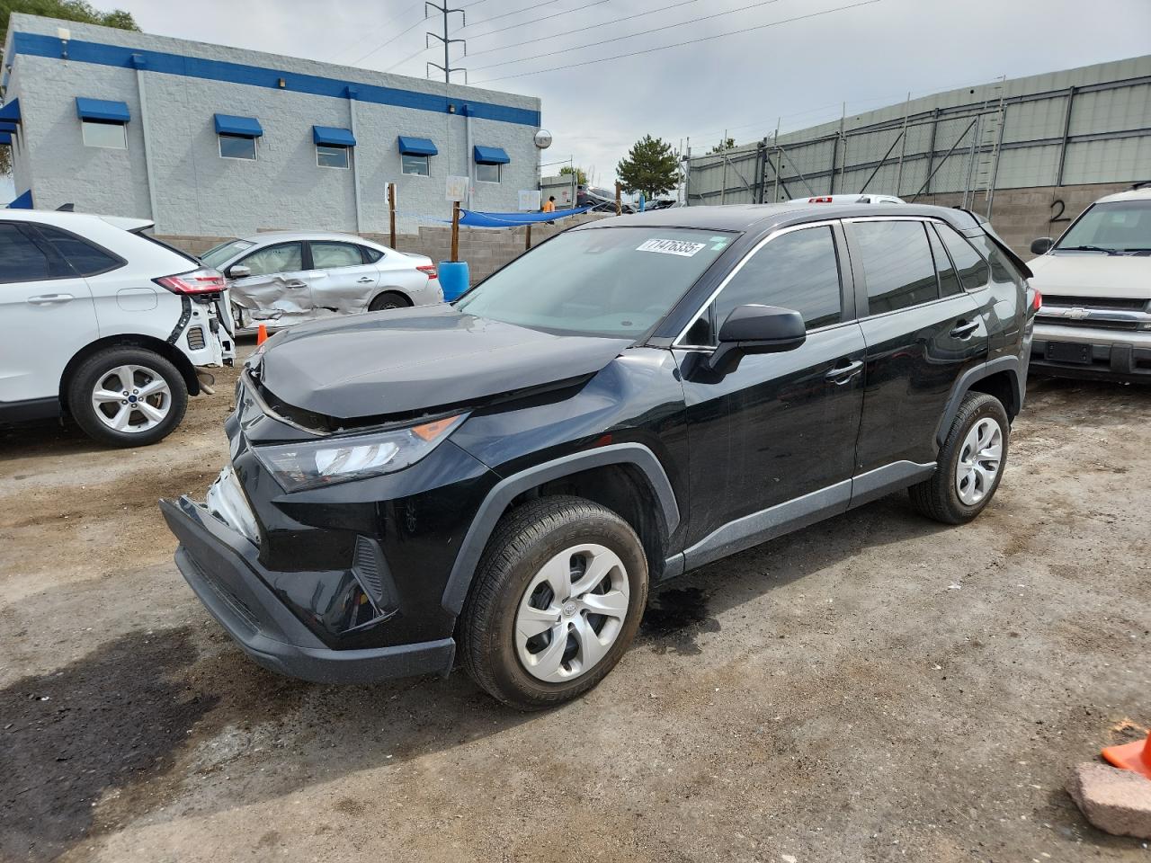 TOYOTA RAV4 LE