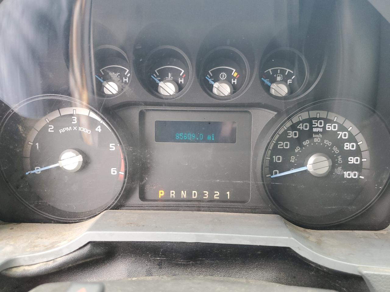 FORD F-550 SUPER DUTY