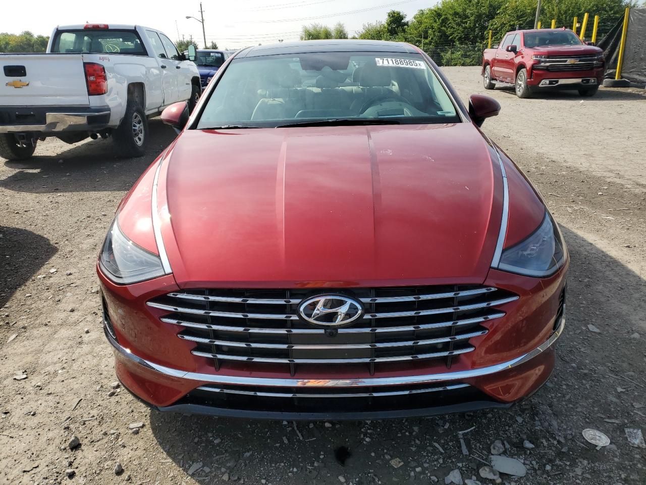 HYUNDAI SONATA HYBRID