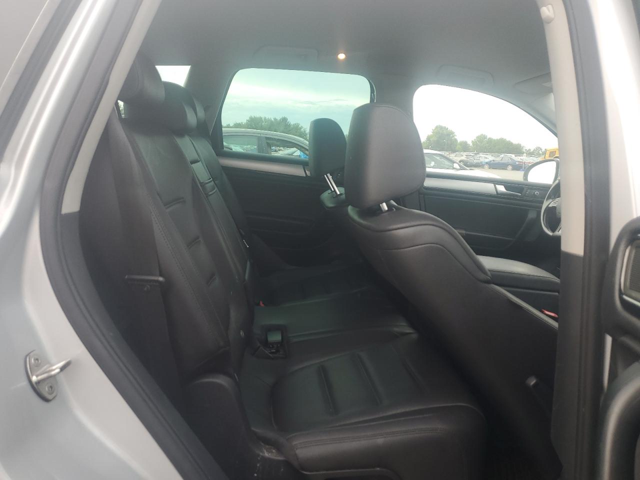 VOLKSWAGEN TOUAREG V6