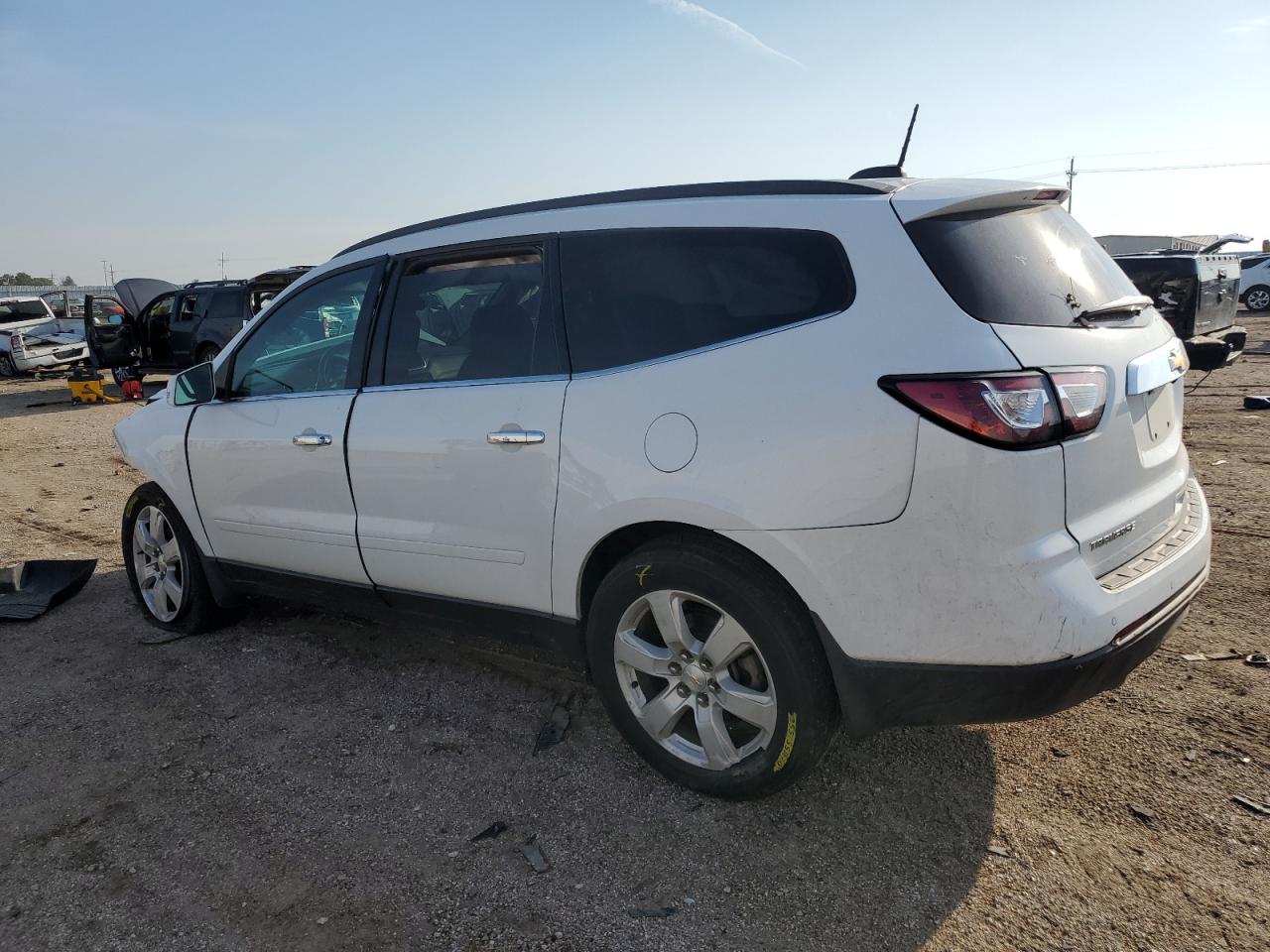 CHEVROLET TRAVERSE LT