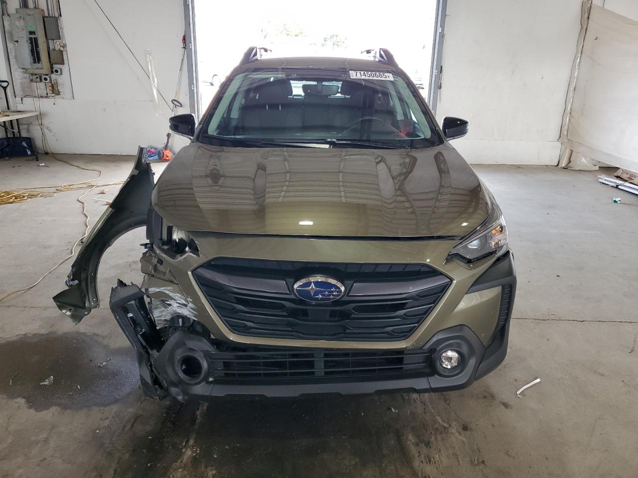 SUBARU OUTBACK PREMIUM