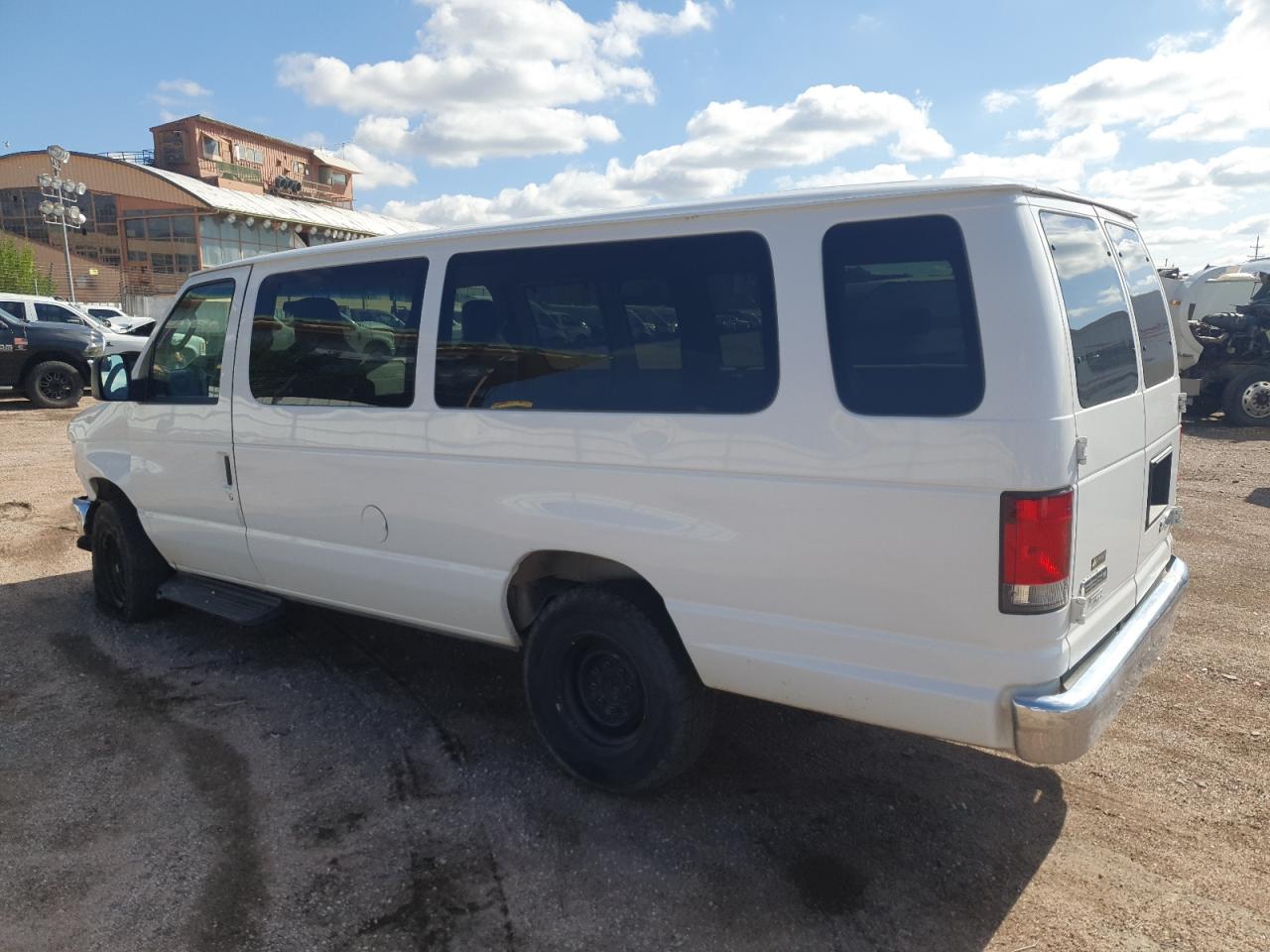 FORD ECONOLINE E350 SUPER DUTY WAGON
