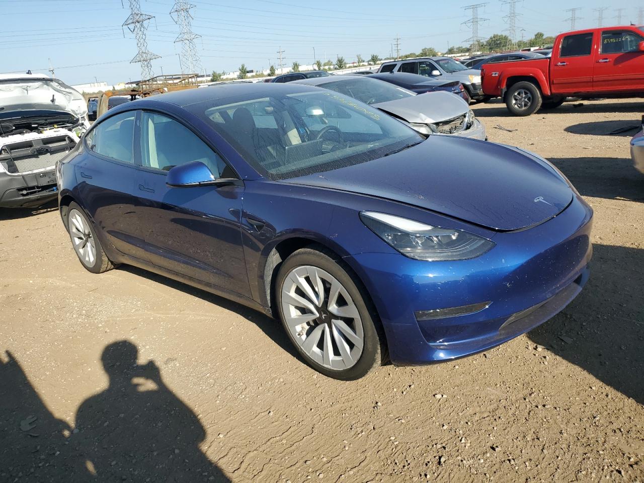 TESLA MODEL 3
