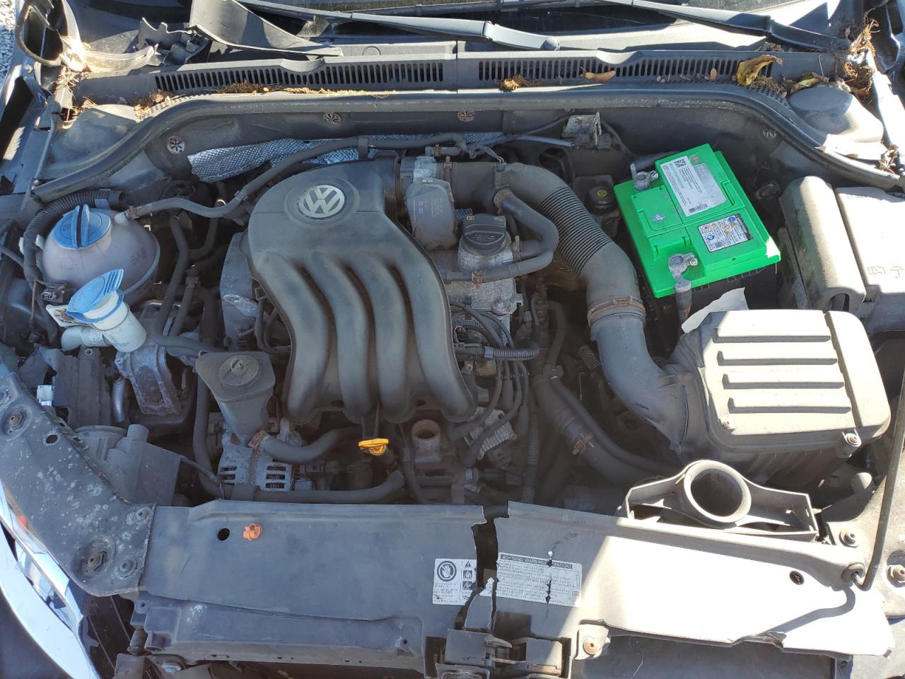 VOLKSWAGEN JETTA BASE