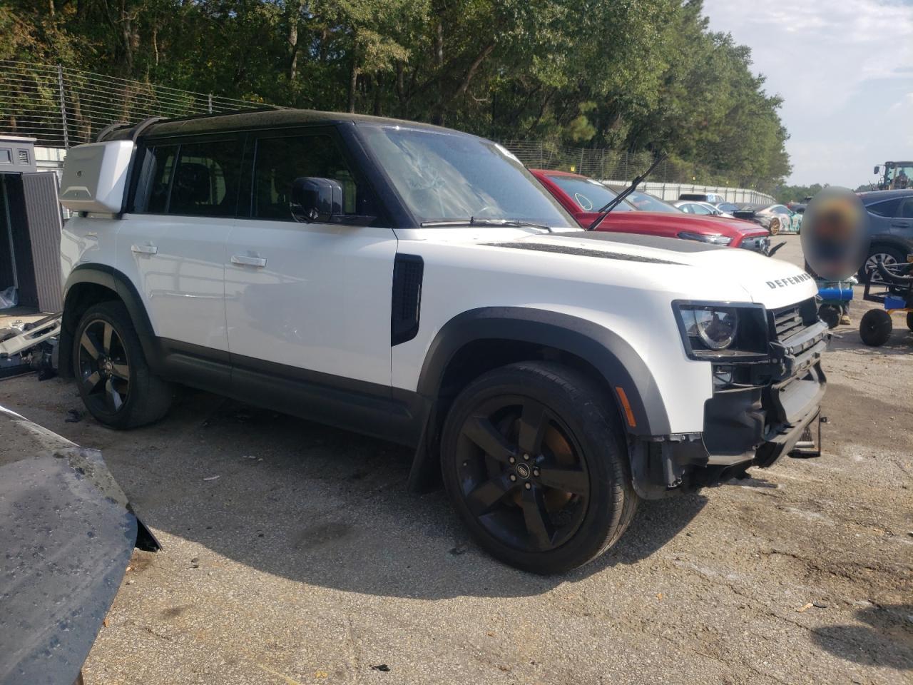 LAND ROVER DEFENDER 110 S