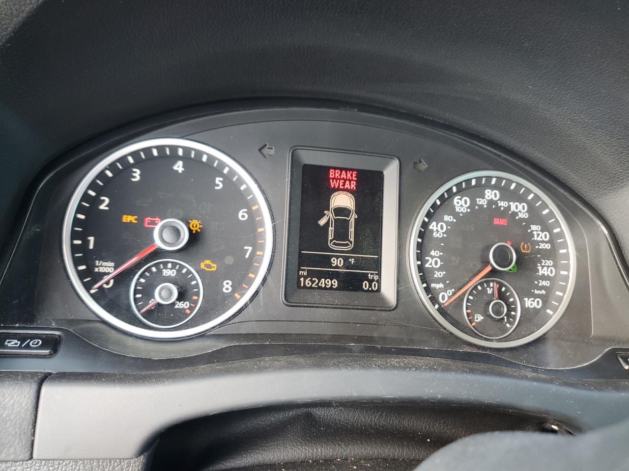 VOLKSWAGEN TIGUAN WOLFSBURG