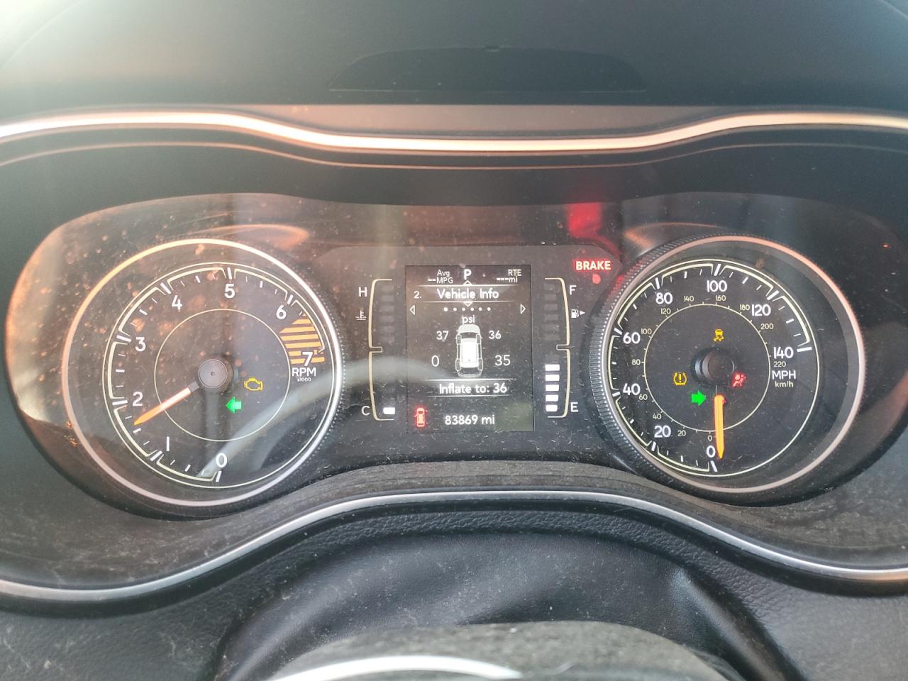 JEEP GRAND CHEROKEE LATITUDE PLUS