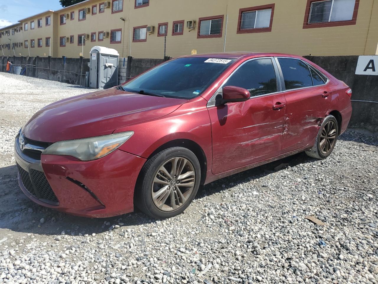 TOYOTA CAMRY LE