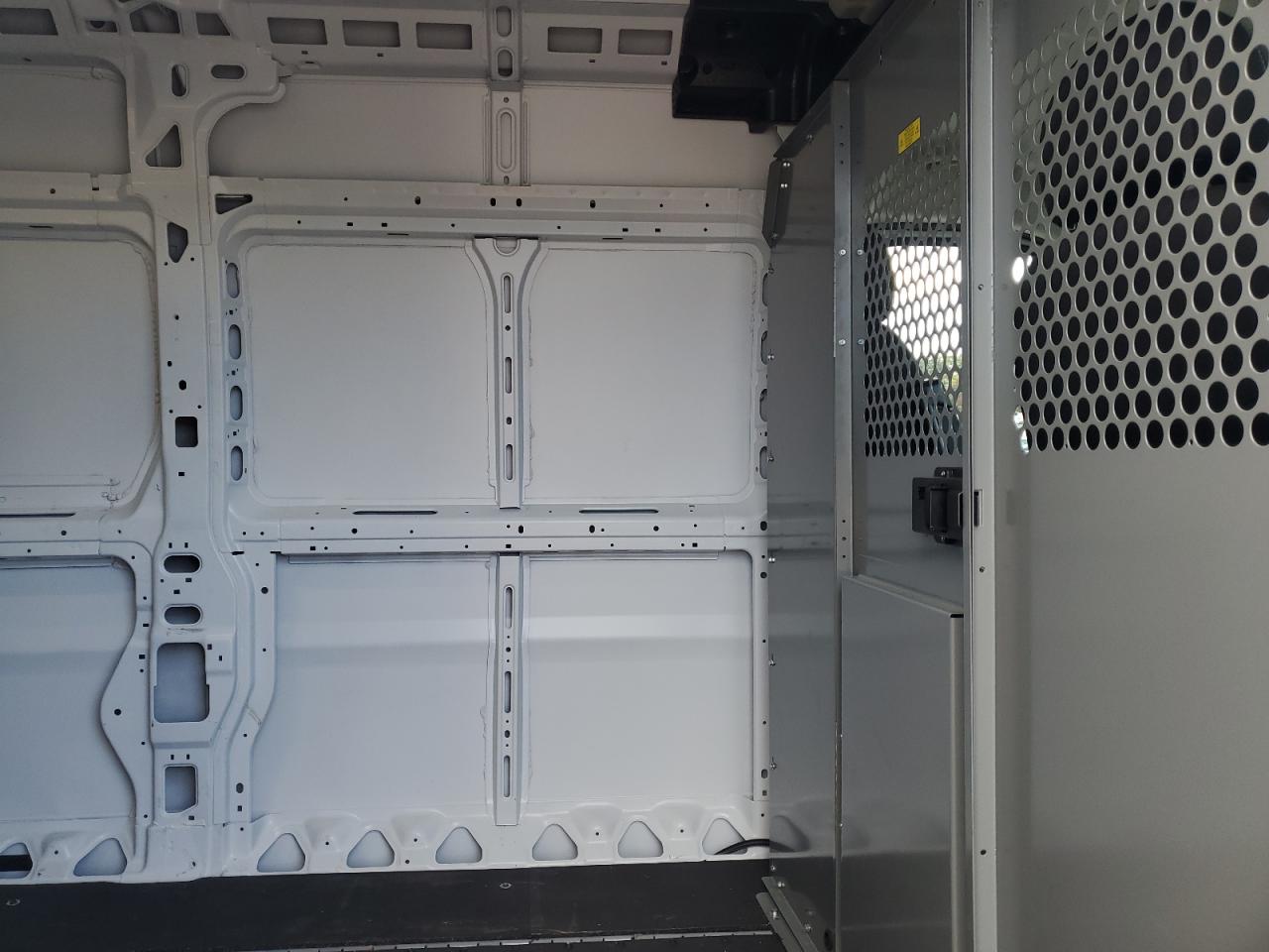 Lot #3301932420 2025 RAM PROMASTER